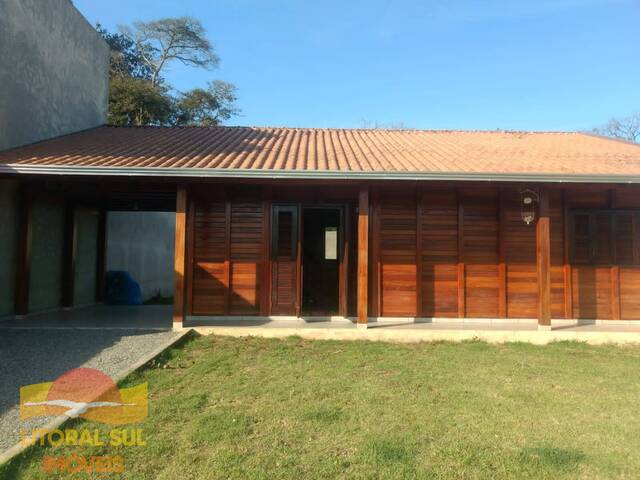 #5426 - Residências sozinhas no terreno para Venda em Guaratuba - PR - 1