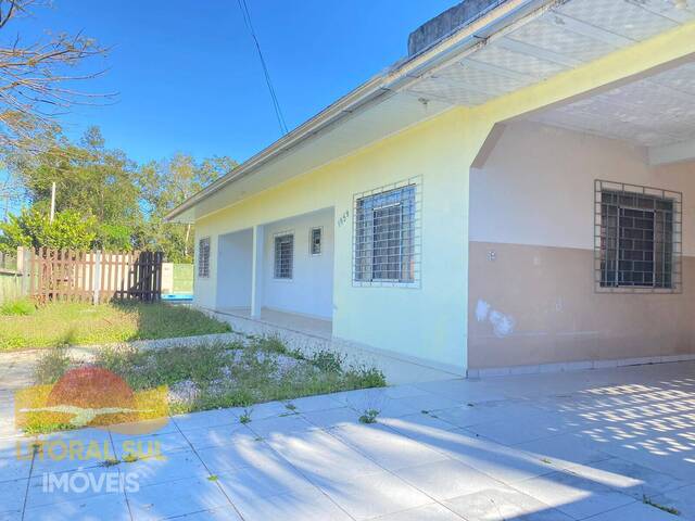 #644 - Casa para Temporada em Guaratuba - PR