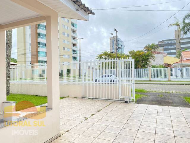#3598 - Casa para Temporada em Guaratuba - PR