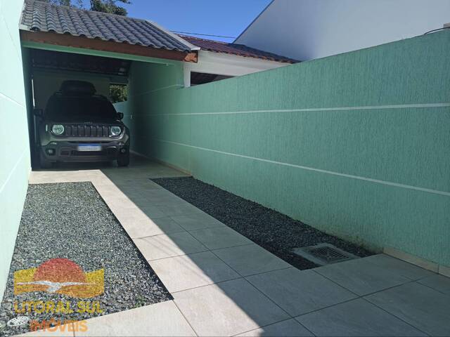 #1075C3B - Casa para Venda em Guaratuba - PR