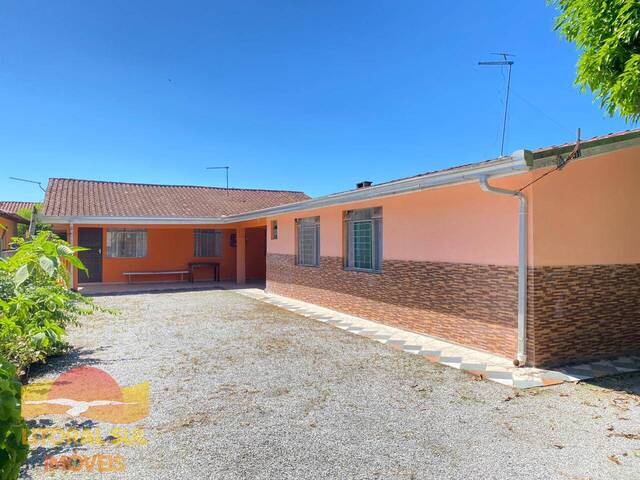 Casa para Venda em Guaratuba - 2