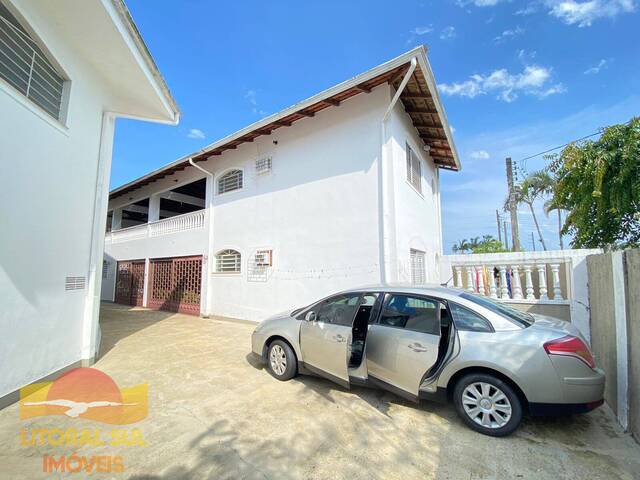 Sobrado para Venda em Guaratuba - 4