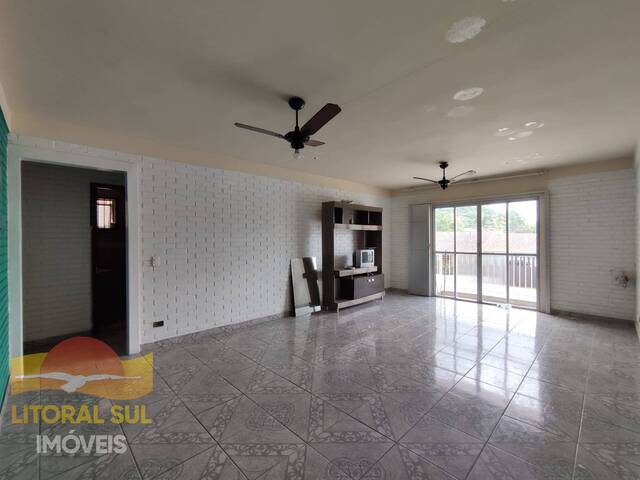 #185 - Apartamento para Locação em Guaratuba - PR