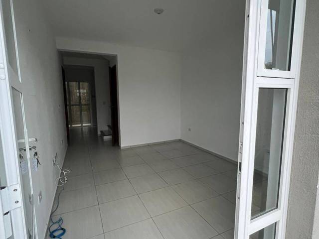 Sobrado para Venda em Guaratuba - 2
