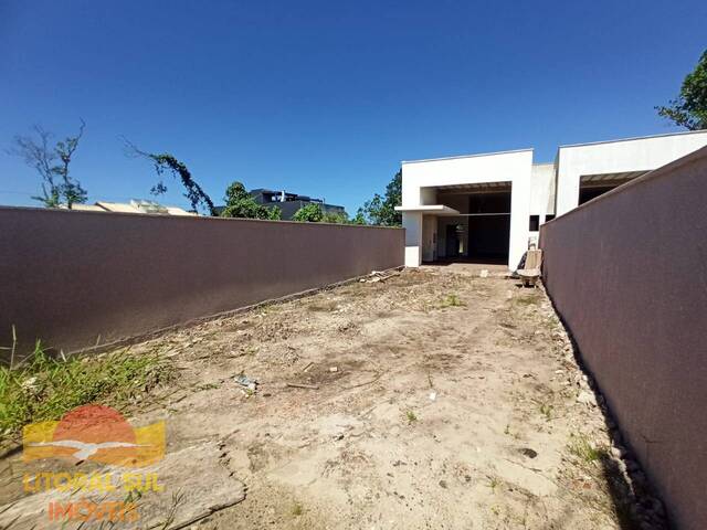 Casa para Venda em Guaratuba - 2