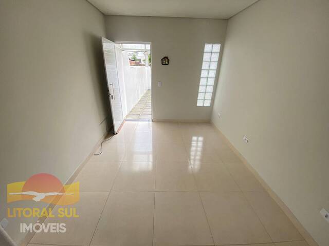 #1118S14G - Sobrado para Venda em Guaratuba - PR