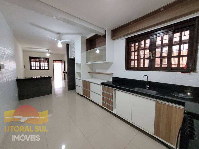 Casa para Venda em Guaratuba - 5