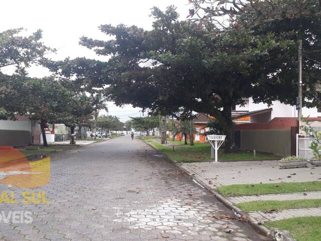 #1359C - Casa para Venda em Guaratuba - PR