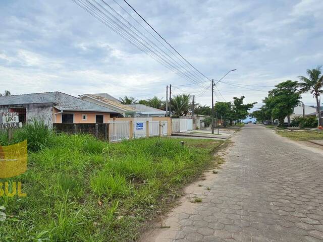Terreno para Venda em Guaratuba - 4