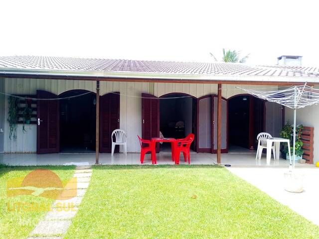 #669 - Casa para Temporada em Guaratuba - PR