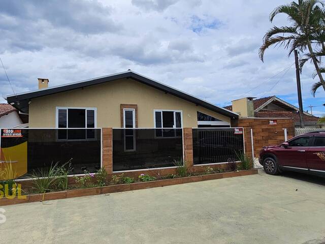 #1731C - Casa para Venda em Guaratuba - PR