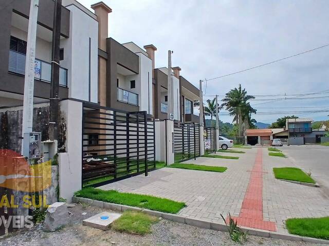 #1131S - Sobrado para Venda em Guaratuba - PR