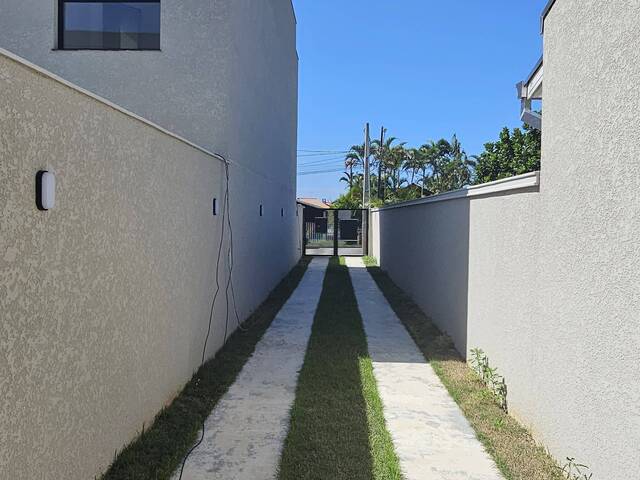 Sobrado para Venda em Guaratuba - 5