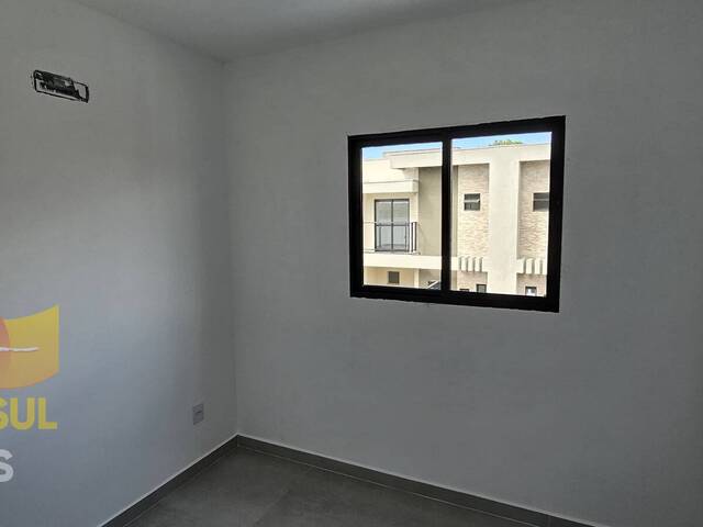 Sobrado para Venda em Guaratuba - 5