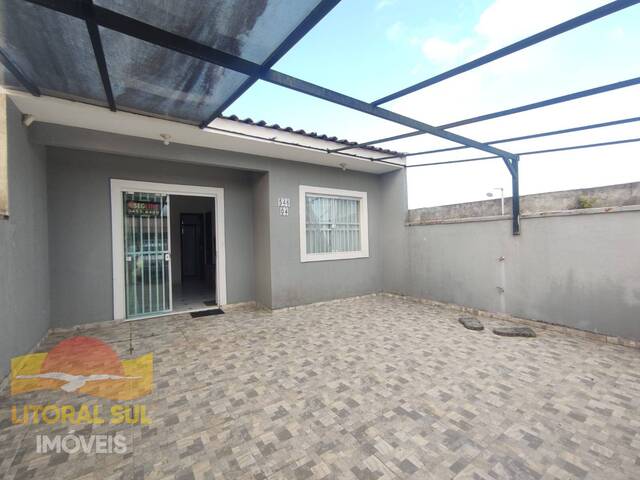 #1739C12F - Casa para Venda em Guaratuba - PR