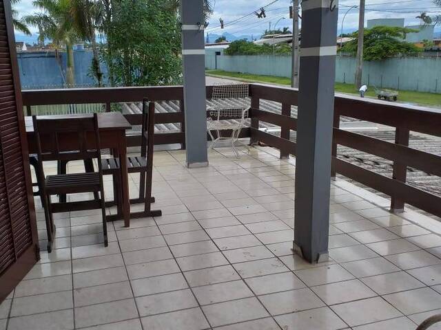 Sobrado para Venda em Guaratuba - 4