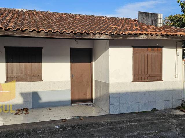 #1778C - Casa para Venda em Guaratuba - PR