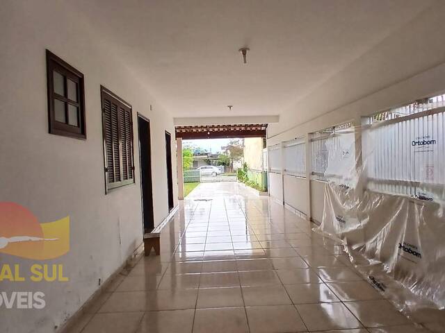 #1780C13D - Casa para Venda em Guaratuba - PR