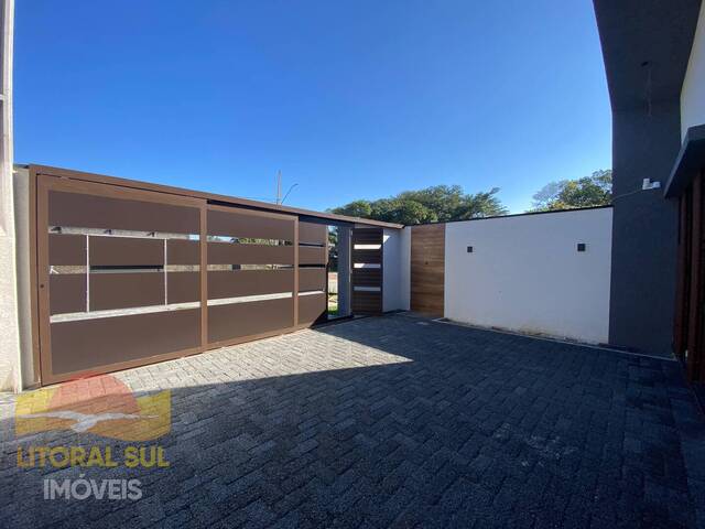 #1398C6E - Casa para Venda em Guaratuba - PR