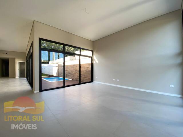 Casa para Venda em Guaratuba - 4