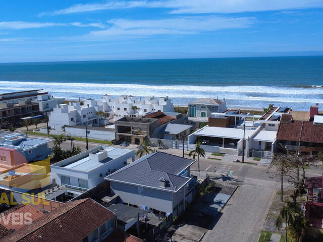 #1422A6D - Apartamento para Venda em Guaratuba - PR
