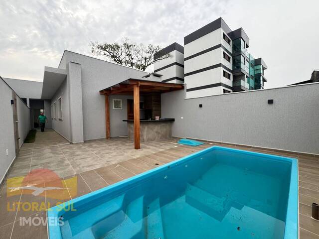#1767C9G - Casa para Venda em Guaratuba - PR