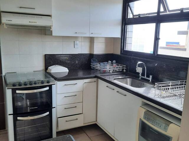 Apartamento para Venda em Guaratuba - 5