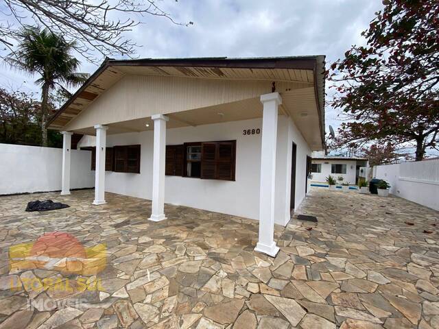 #1807C - Casa para Venda em Guaratuba - PR