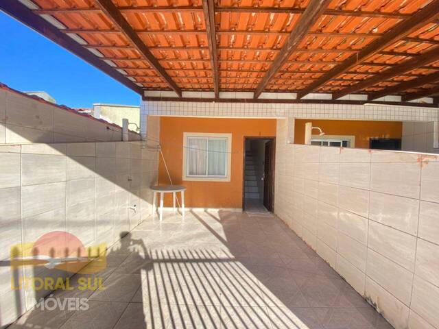 #629 - Sobrado para Temporada em Guaratuba - PR