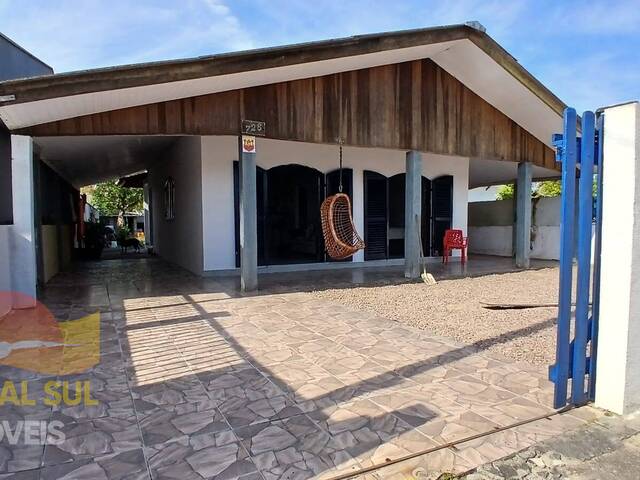 #1836C4E - Casa para Venda em Guaratuba - PR