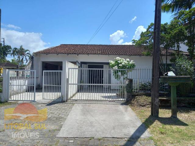 #1839C - Casa para Venda em Guaratuba - PR