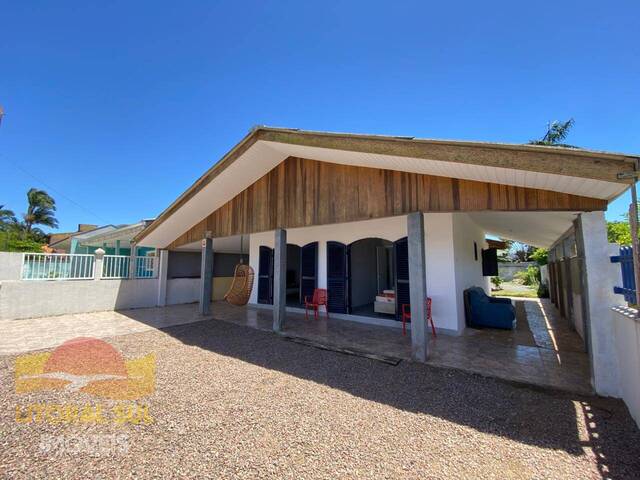 #1836C4E - Casa para Venda em Guaratuba - PR