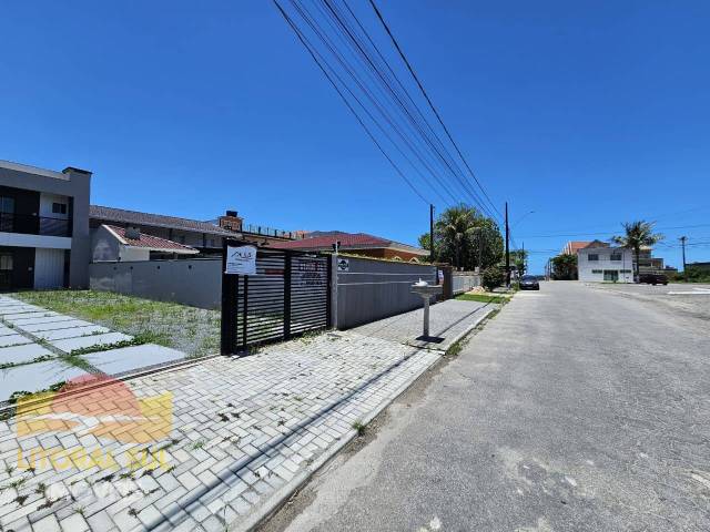 Sobrado para Venda em Guaratuba - 5