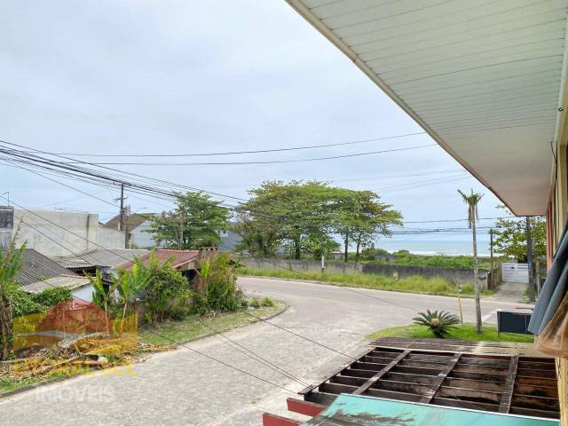 Apartamento para Venda em Guaratuba - 5