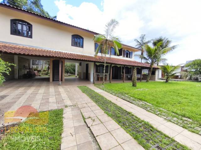 #637 - Sobrado para Temporada em Guaratuba - PR