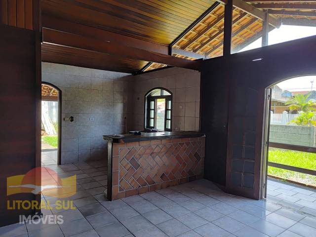 #1793C1E - Casa para Venda em Guaratuba - PR