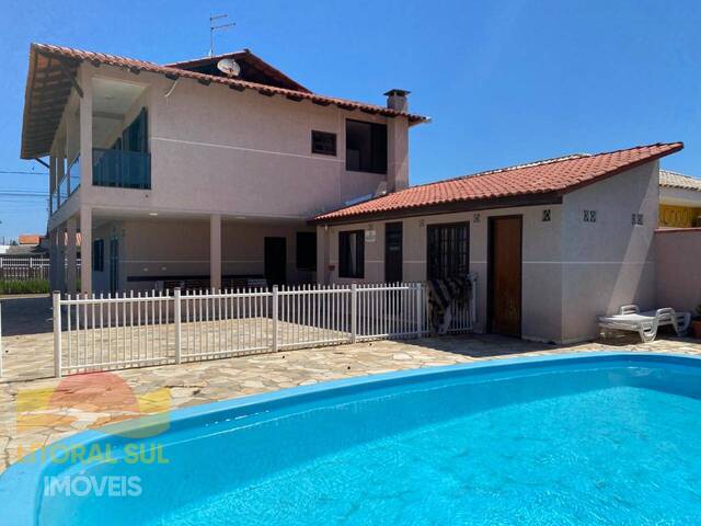 #647 - Sobrado para Temporada em Guaratuba - PR