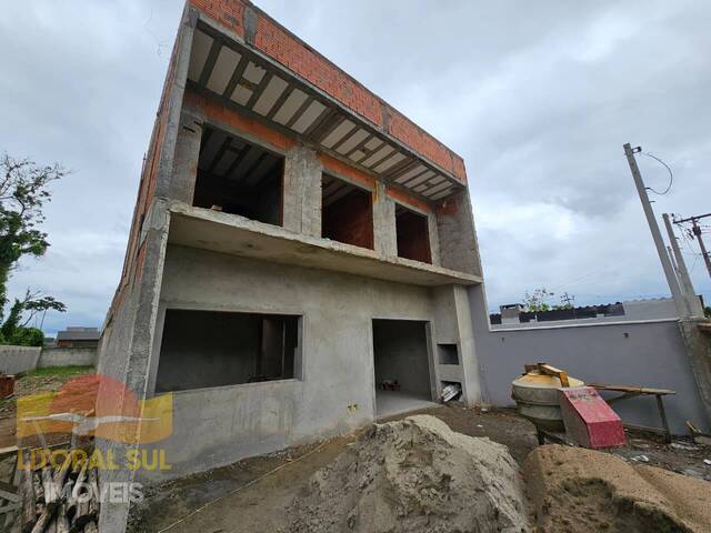 #1709S - Sobrado para Venda em Guaratuba - PR