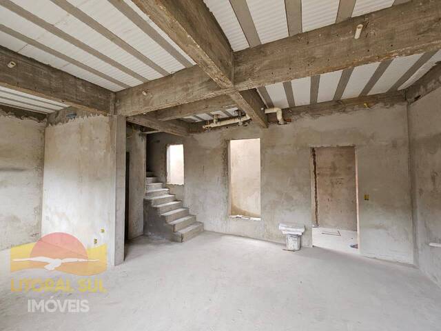 #1709S - Sobrado para Venda em Guaratuba - PR