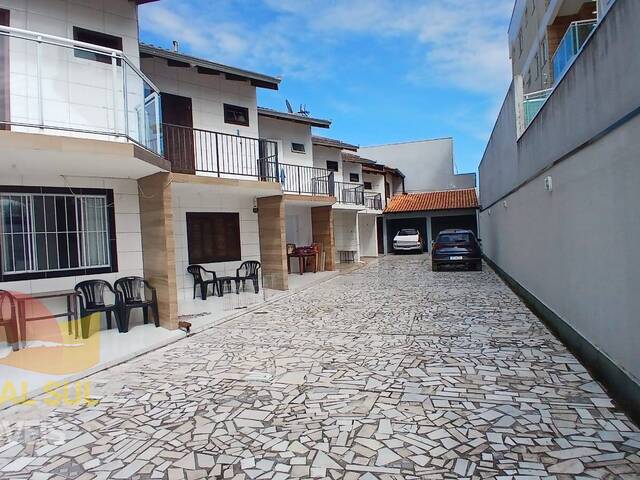 #1710S9B - Sobrado para Venda em Guaratuba - PR