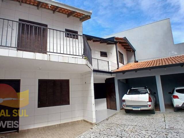 #1710S9B - Sobrado para Venda em Guaratuba - PR