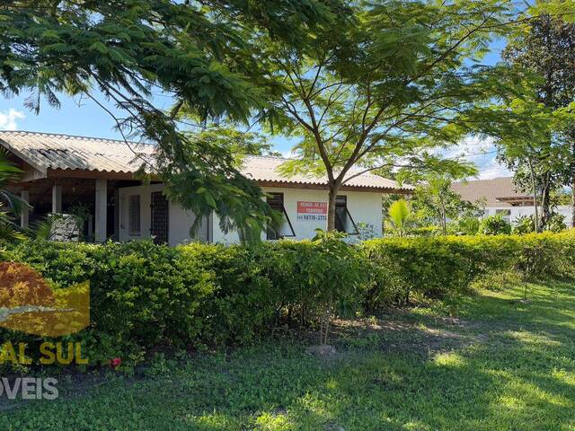 #1869C - Casa para Venda em Guaratuba - PR