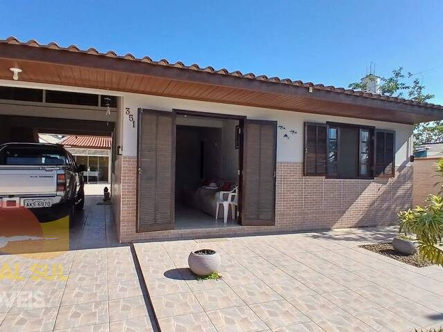 #1876C3C - Casa para Venda em Guaratuba - PR