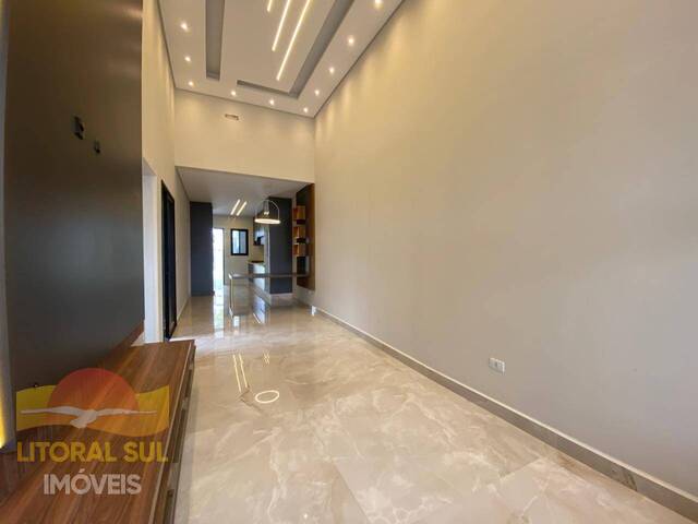 #1817C - Casa para Venda em Guaratuba - PR