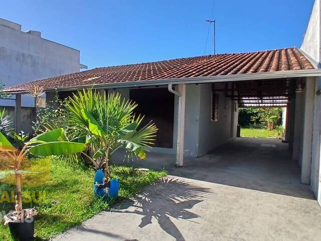 Venda em Nereidas - Guaratuba