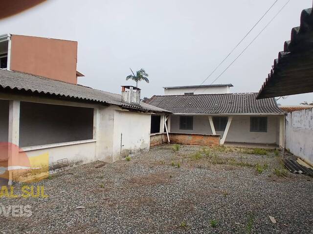 #1901C 8C - Casa para Venda em Guaratuba - PR