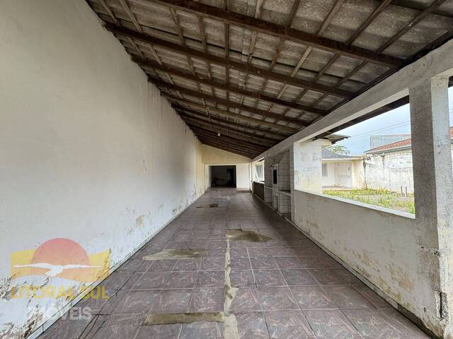#1901C 8C - Casa para Venda em Guaratuba - PR