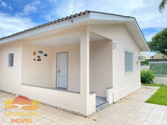Casa para Venda em Guaratuba - 2