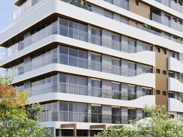 #1413A - Apartamento para Venda em Guaratuba - PR